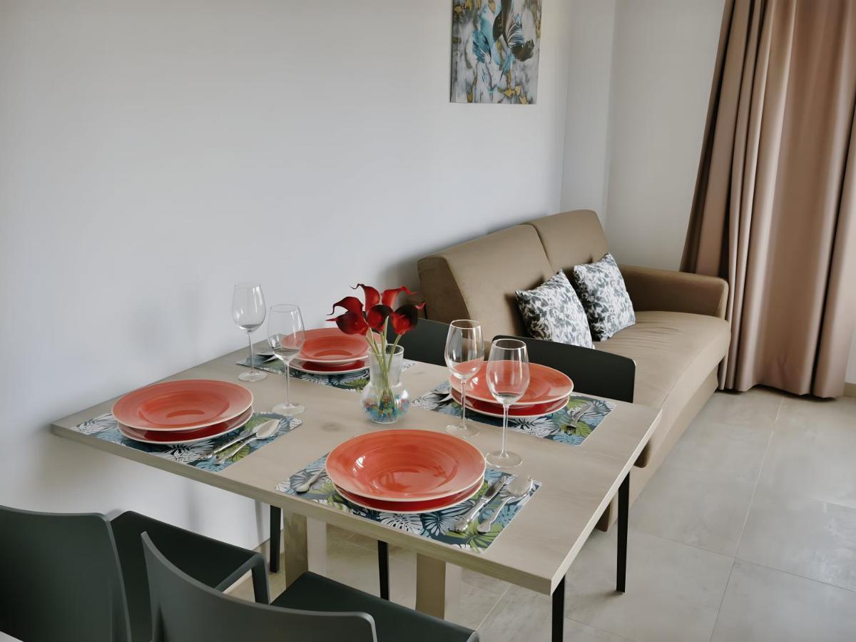 Marina Beach Apartaments Lloret de Mar Luaran gambar