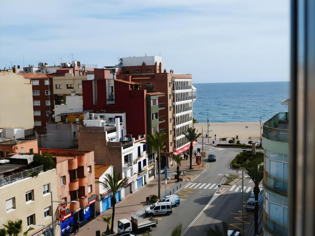 Marina Beach Apartaments Lloret de Mar Luaran gambar