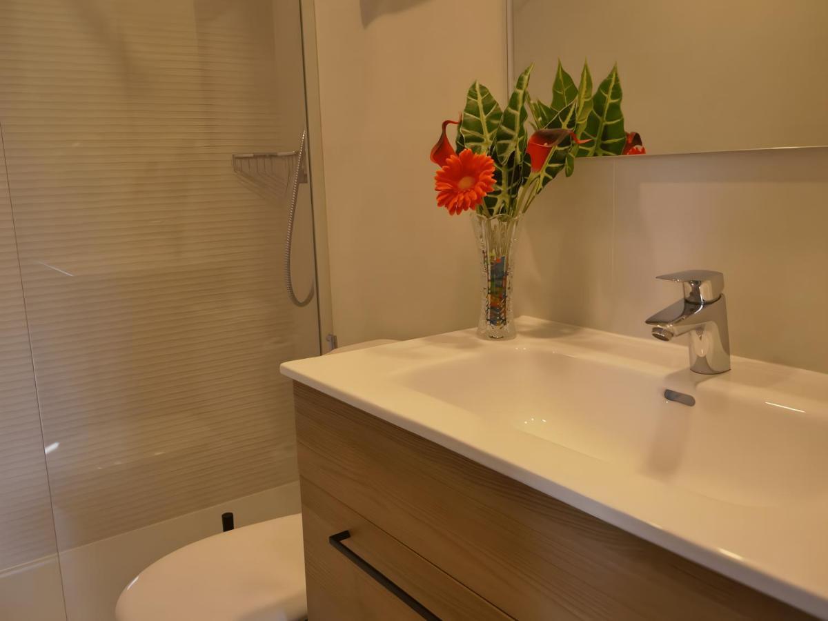 Marina Beach Apartaments Lloret de Mar Luaran gambar